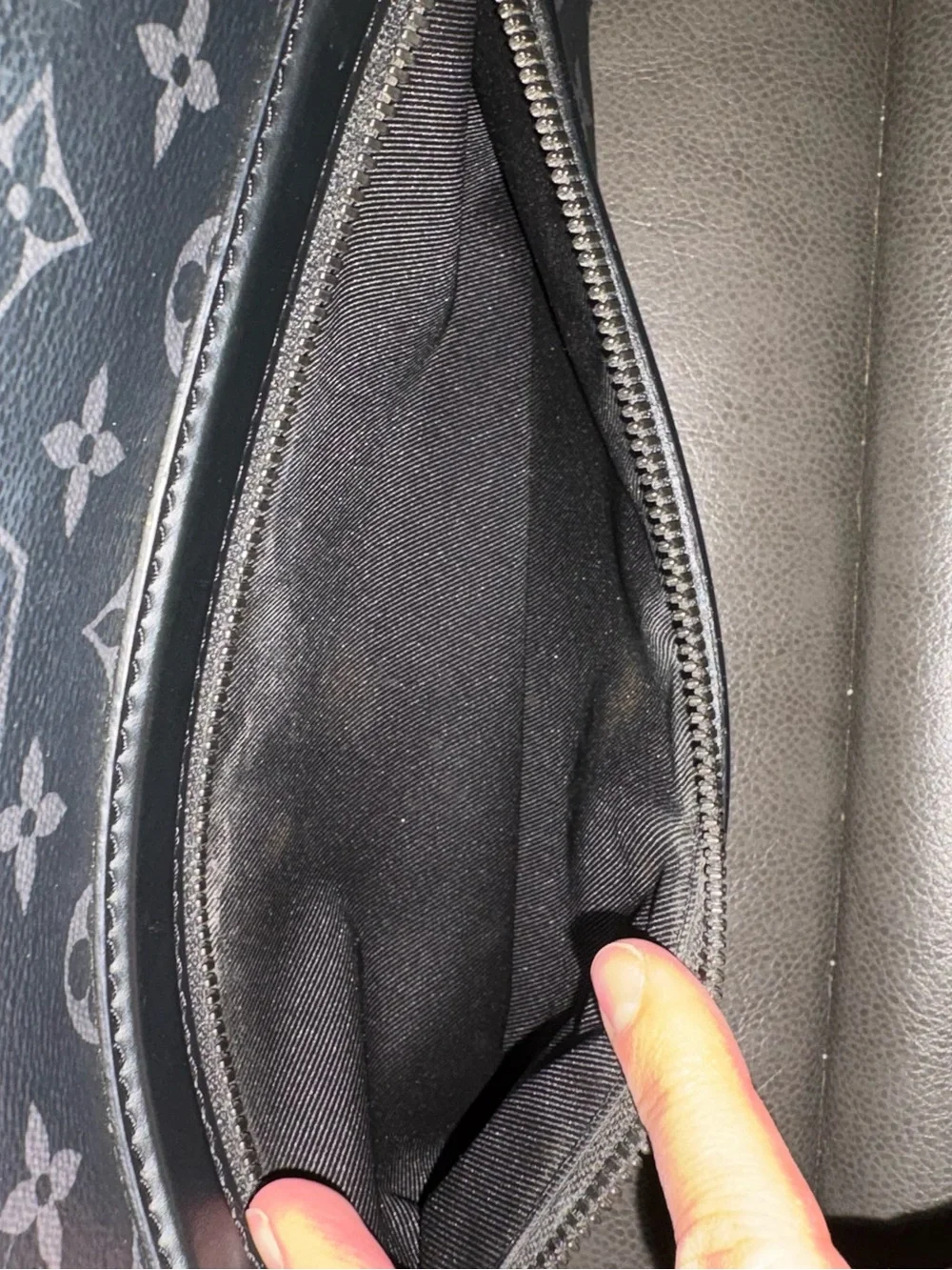 Louis Vuitton Monogram Eclipse Canvas Odyssey Messenger PM